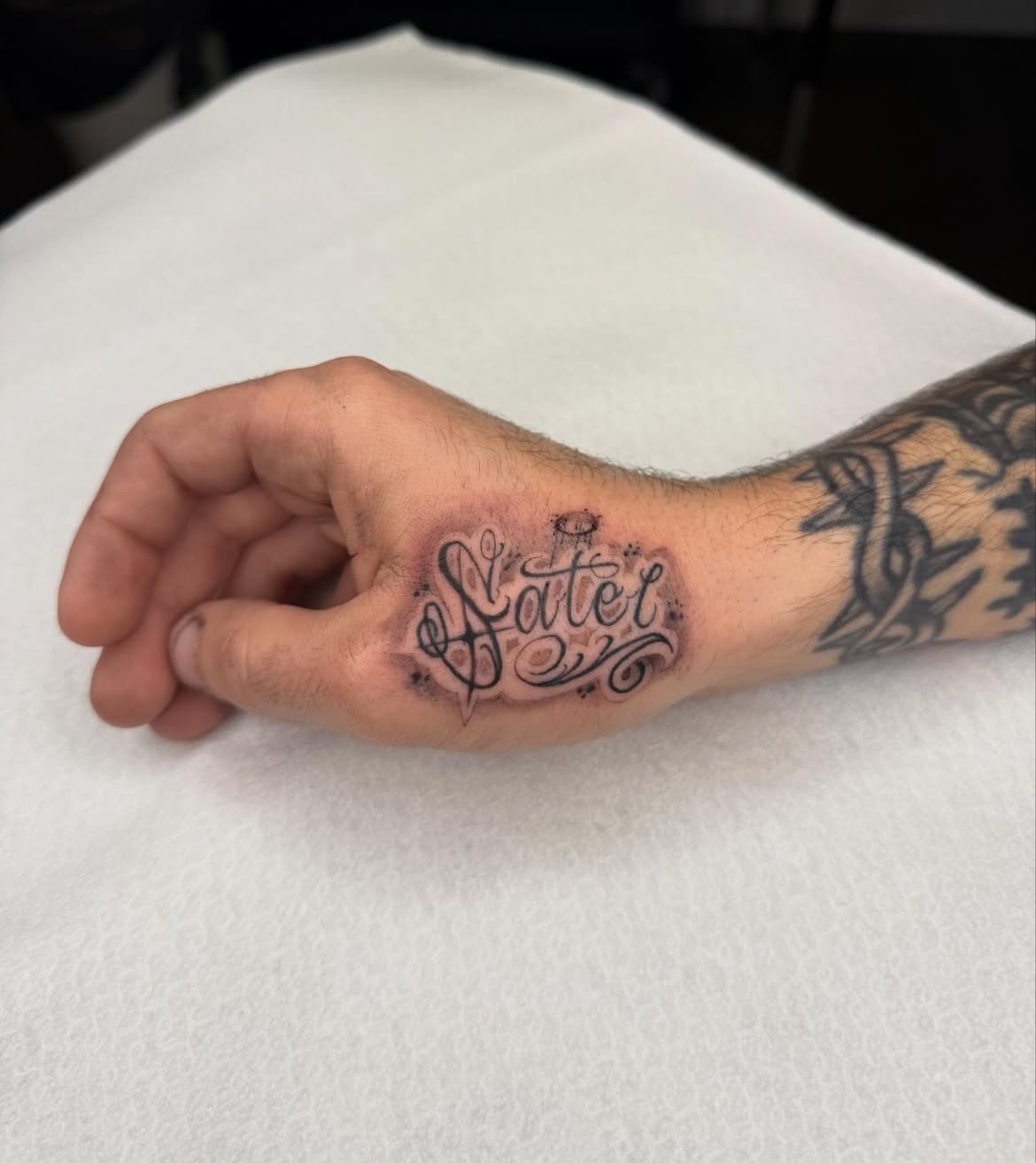 Bold freehand line work by Groc at a Tel Aviv studio