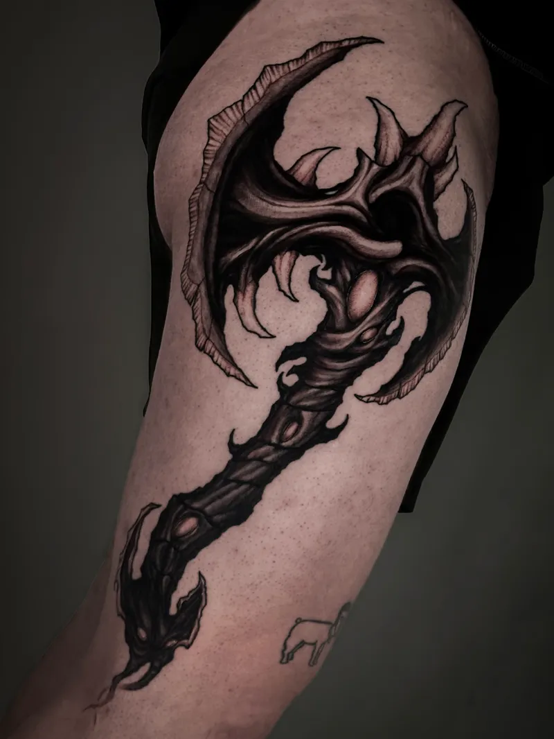 Dark organic blackwork tattoo by Lion, tattoo artist in Tel Aviv
